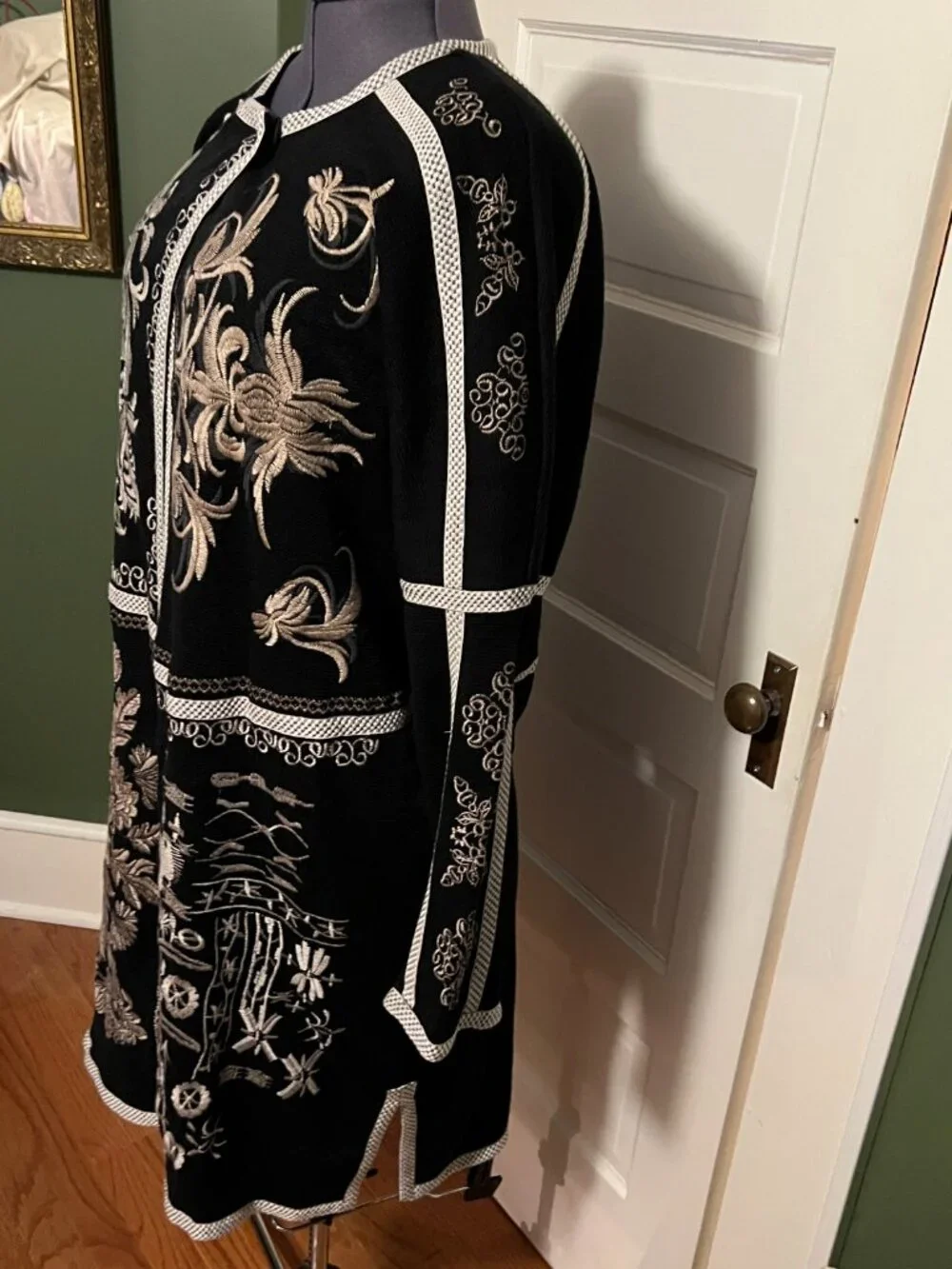 Johnny Was Embroidered Sweater Tunic - Picture 4 of 16